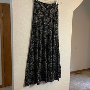 LuLaRoe Maxi Banded Waist Stretch Jersey Knit Skirt, Size small, Bicycle Pattern